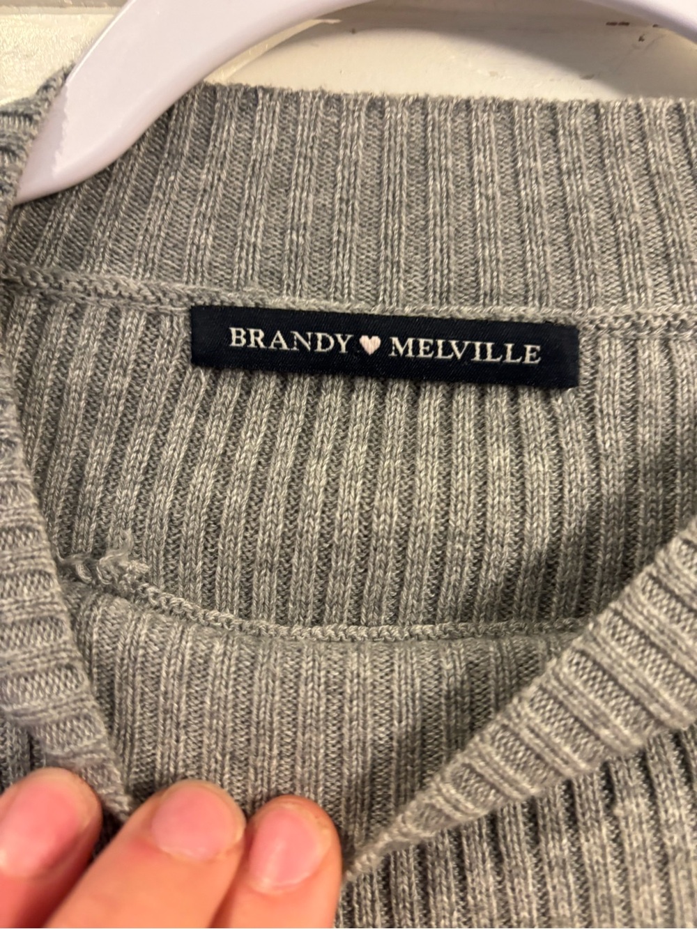 Brandy Melville Cropped Mock neck Sweater